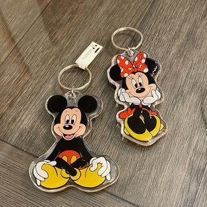 Vtg 80s Walt Disney World Disneyland Mickey & Minnie Mouse Keychains 4" Plastic
